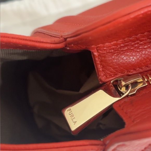 FURLA Hot Red Women's Large Handbag High Quality Leather Tote 100% AUTHENTIC NEW - Picture 5 of 11